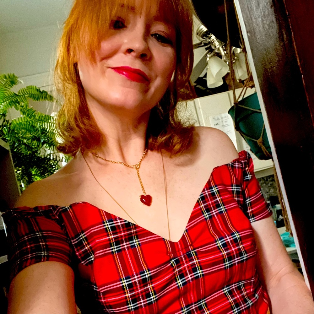 Meet your Posher, Courtney